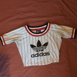 Adidas striped ( baseball ) Crop Top⚾️
